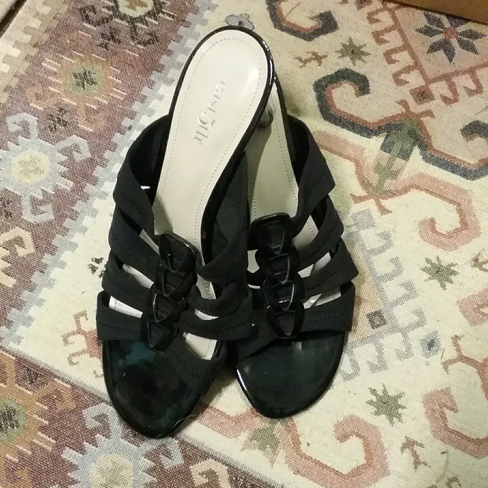 East 5th low heel slip-on sandals